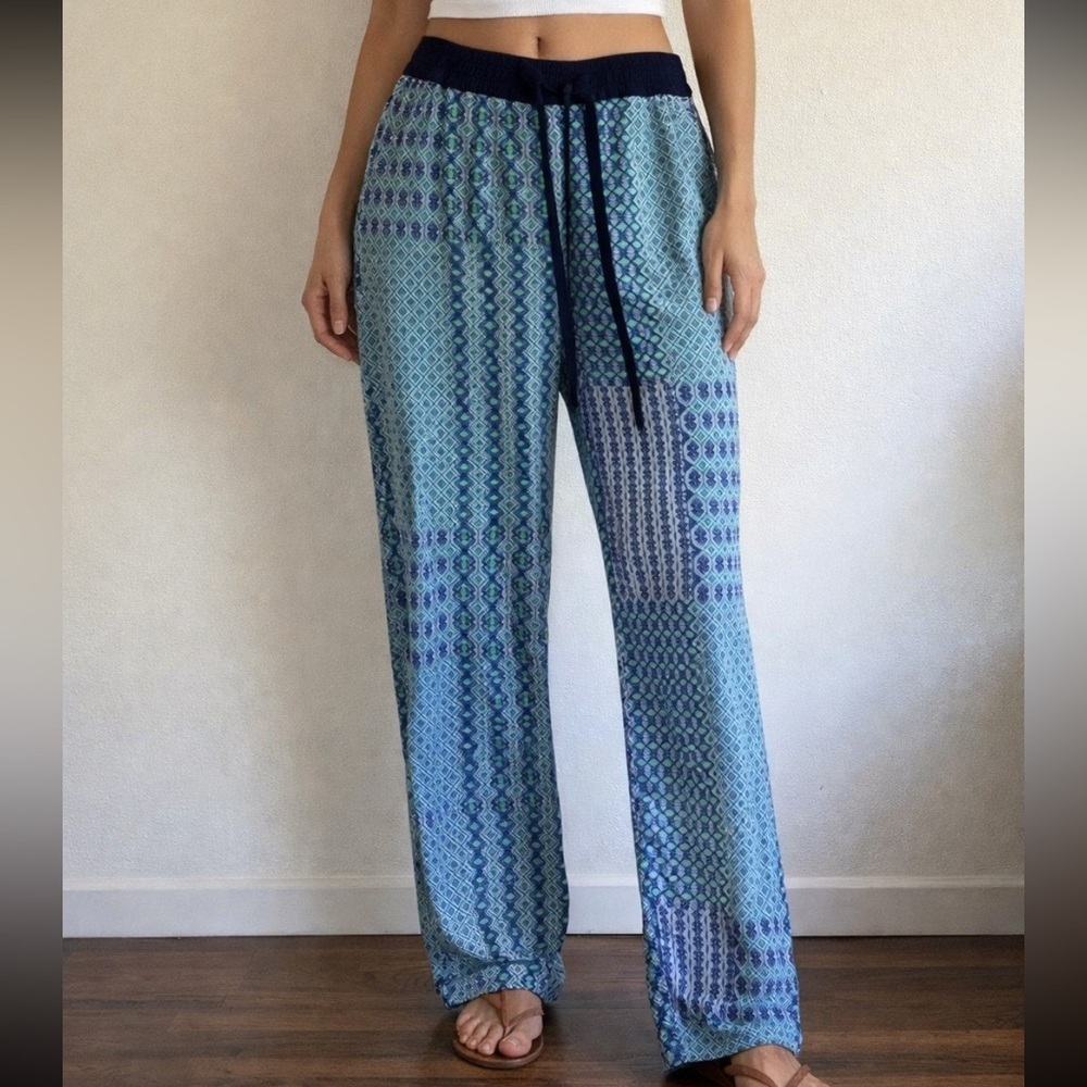 NWT BEAUTIFUL BLUE GEOMETRIC PATTERNED FLOWY A.N.A. PANTS SIZE LARGE